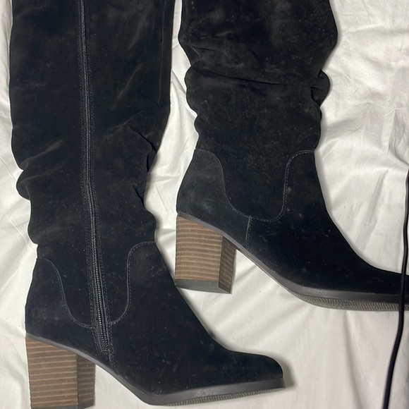 Levity knee high slouchy boots - Picture 3 of 8